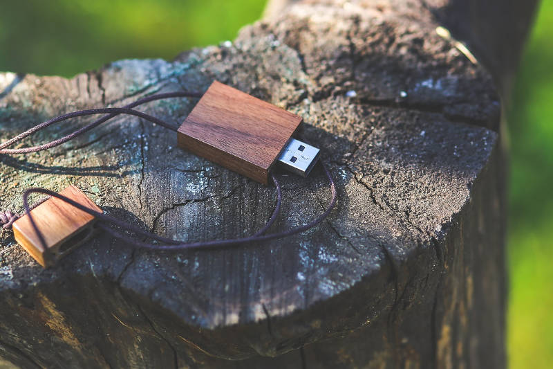 leseni-usb